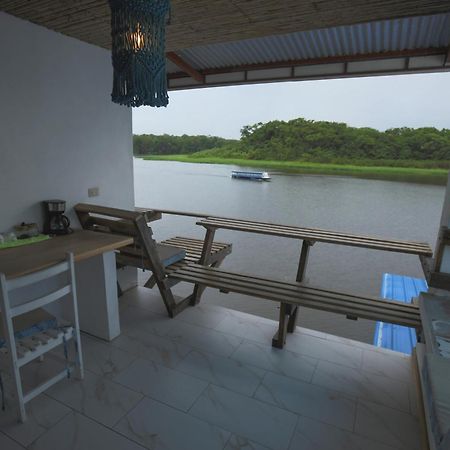 Hotel Pura Natura Riverside טורטוגוארו מראה חיצוני תמונה