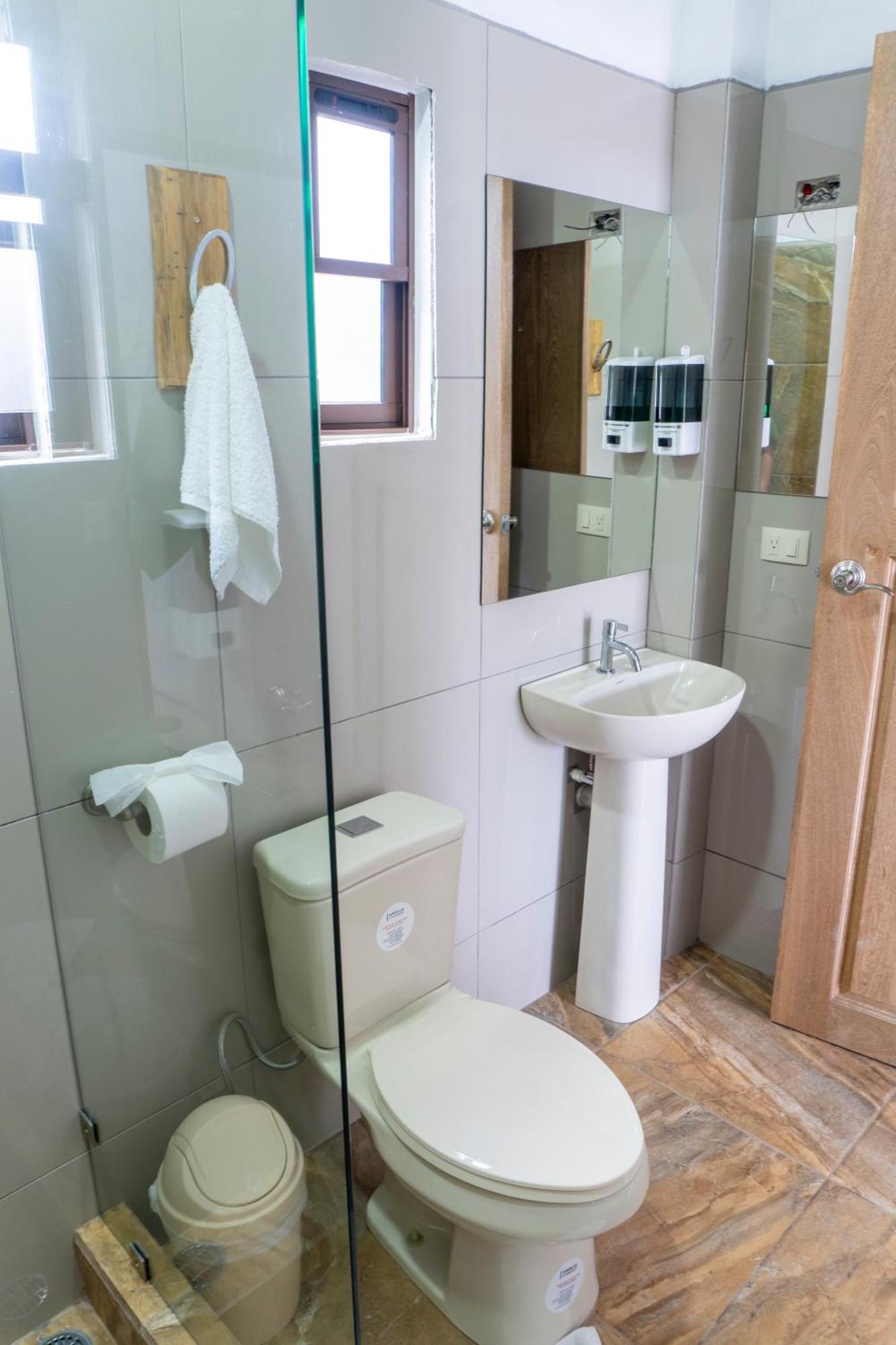 Hotel Pura Natura Riverside טורטוגוארו מראה חיצוני תמונה
