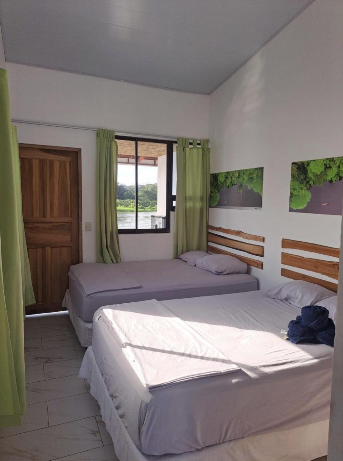 Hotel Pura Natura Riverside טורטוגוארו מראה חיצוני תמונה