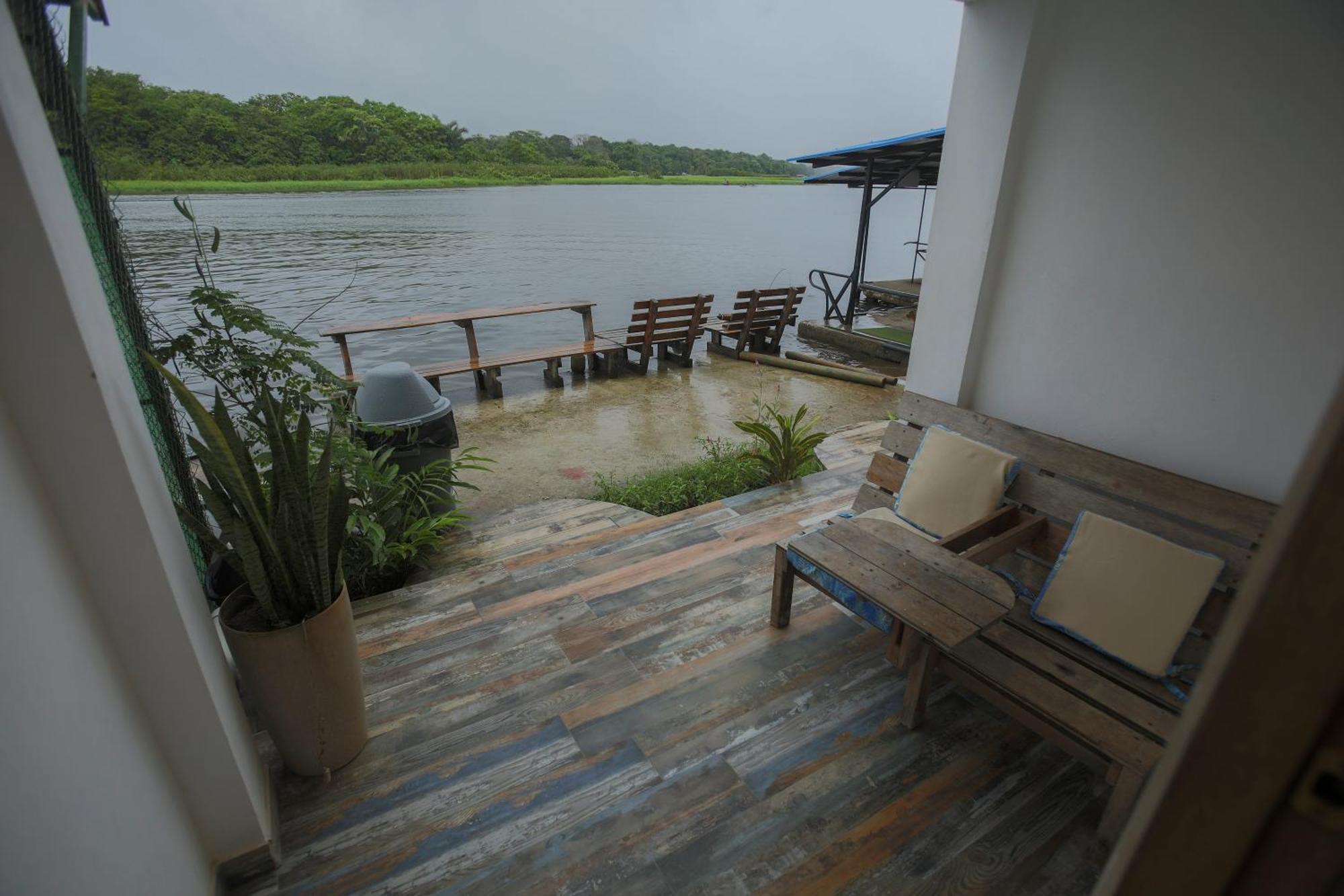 Hotel Pura Natura Riverside טורטוגוארו מראה חיצוני תמונה